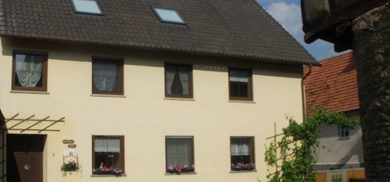 fwk_gastgeber_zeilitzheim_redweik_aussen_500_392.jpg